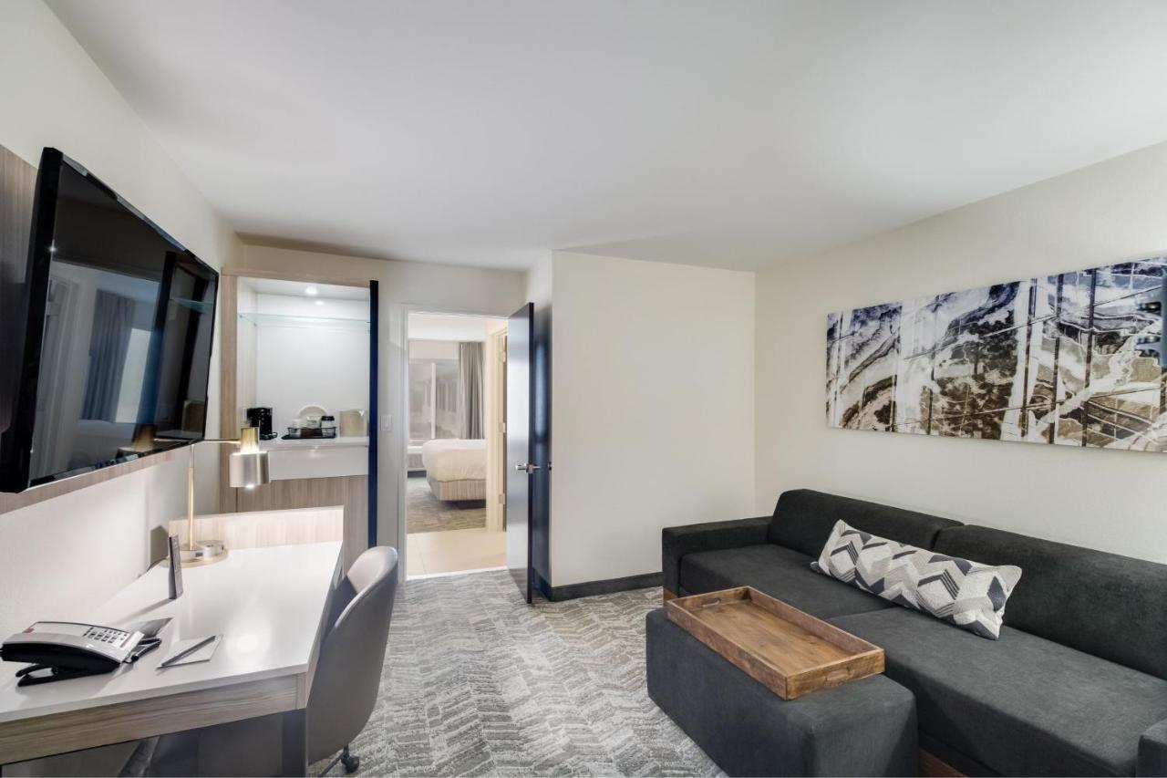 Springhill Suites By Marriott Dallas Nw Highway At Stemmons / I-35East Dış mekan fotoğraf