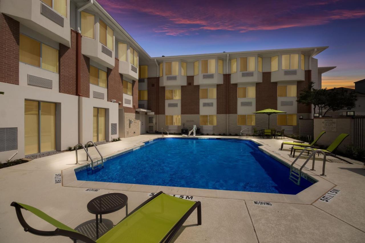 Springhill Suites By Marriott Dallas Nw Highway At Stemmons / I-35East Dış mekan fotoğraf