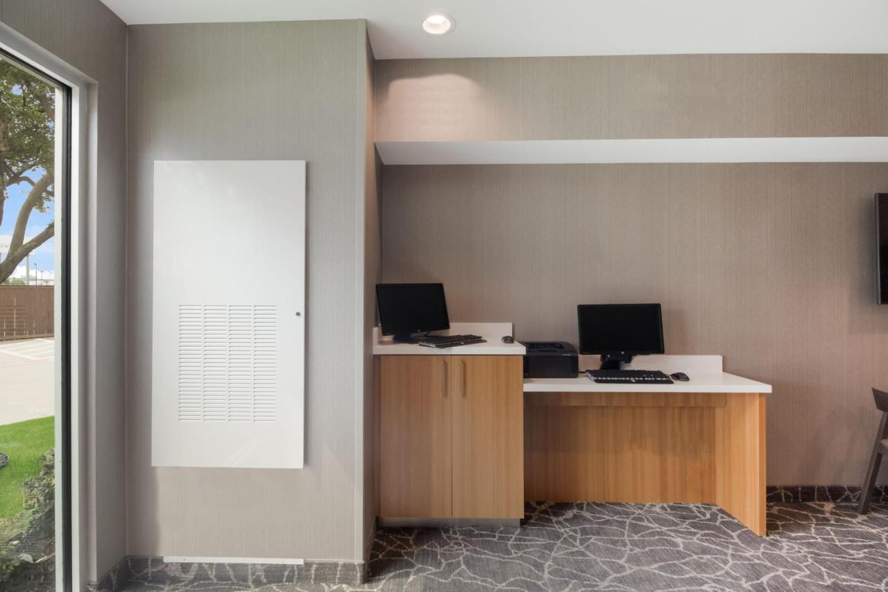 Springhill Suites By Marriott Dallas Nw Highway At Stemmons / I-35East Dış mekan fotoğraf