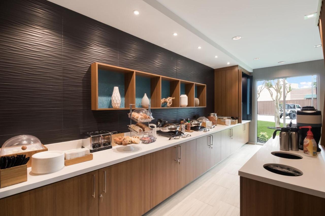 Springhill Suites By Marriott Dallas Nw Highway At Stemmons / I-35East Dış mekan fotoğraf