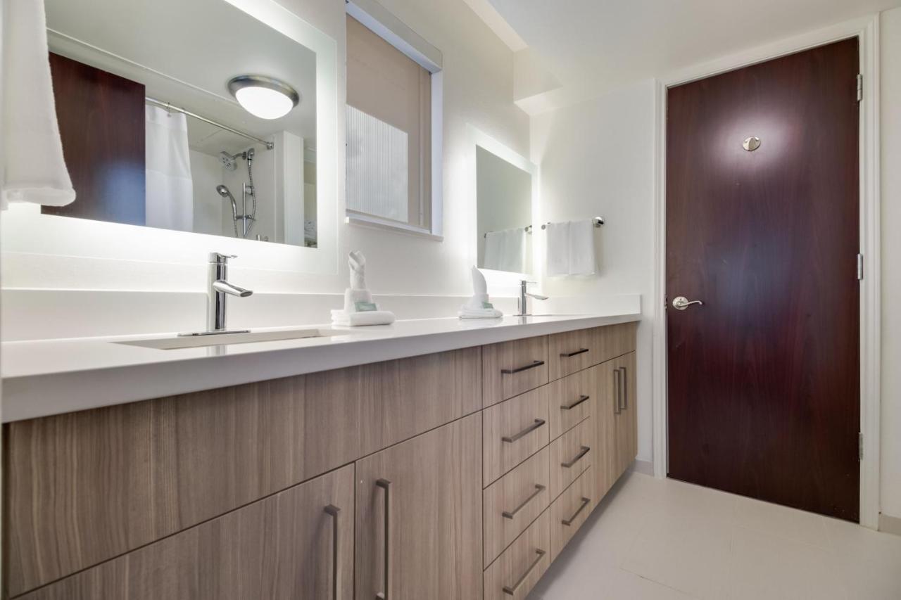 Springhill Suites By Marriott Dallas Nw Highway At Stemmons / I-35East Dış mekan fotoğraf