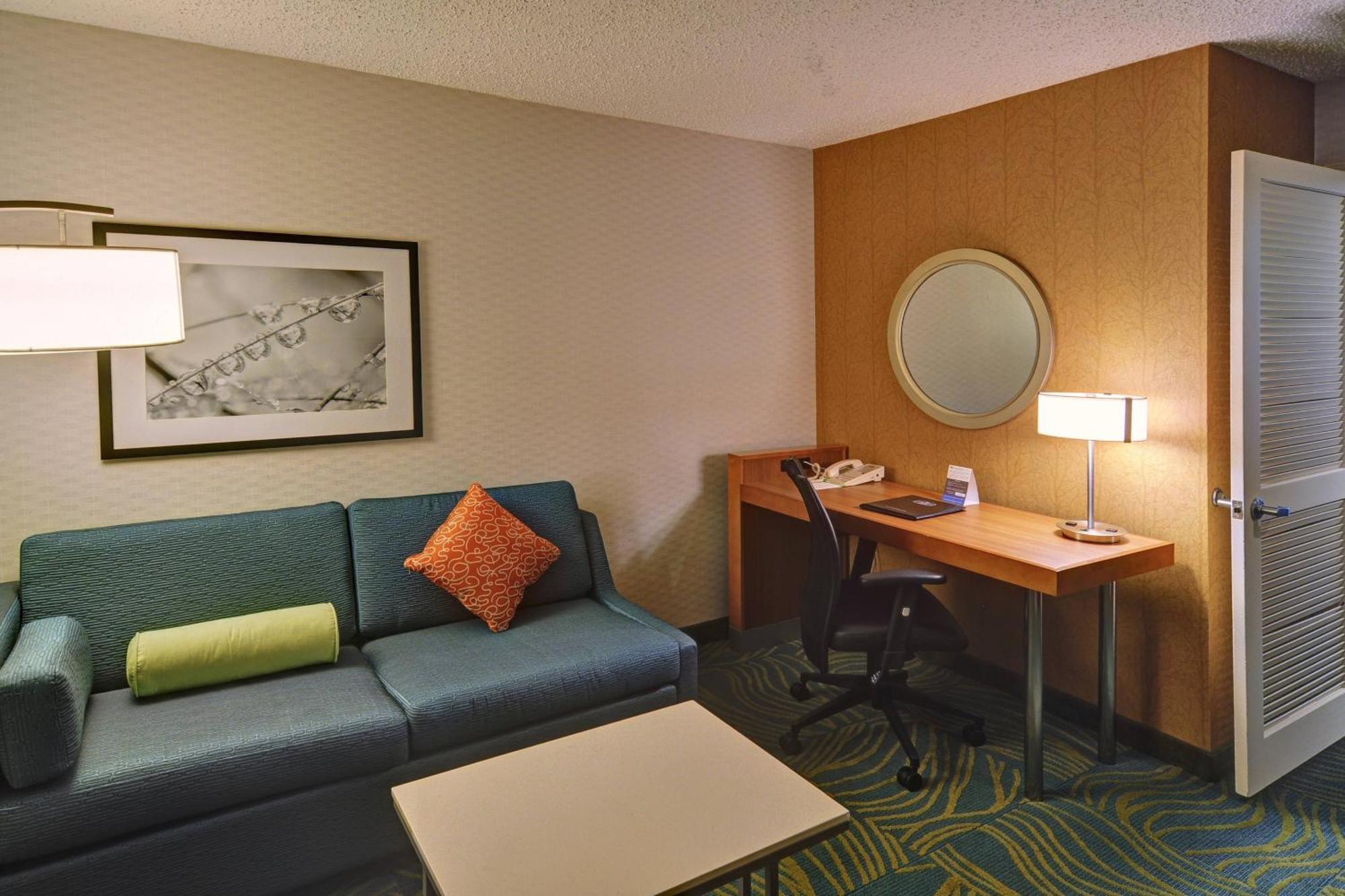 Springhill Suites By Marriott Dallas Nw Highway At Stemmons / I-35East Dış mekan fotoğraf