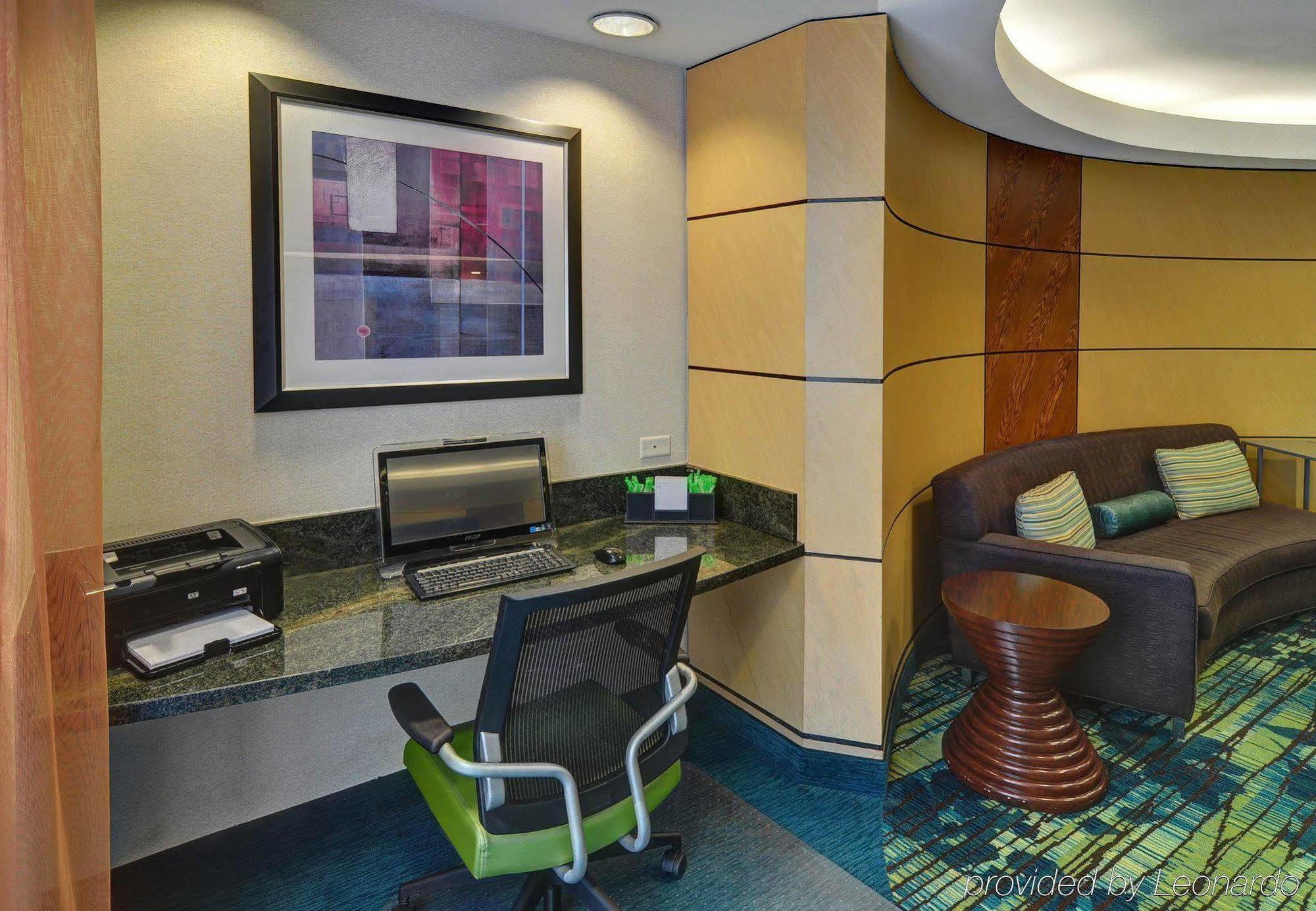 Springhill Suites By Marriott Dallas Nw Highway At Stemmons / I-35East Dış mekan fotoğraf